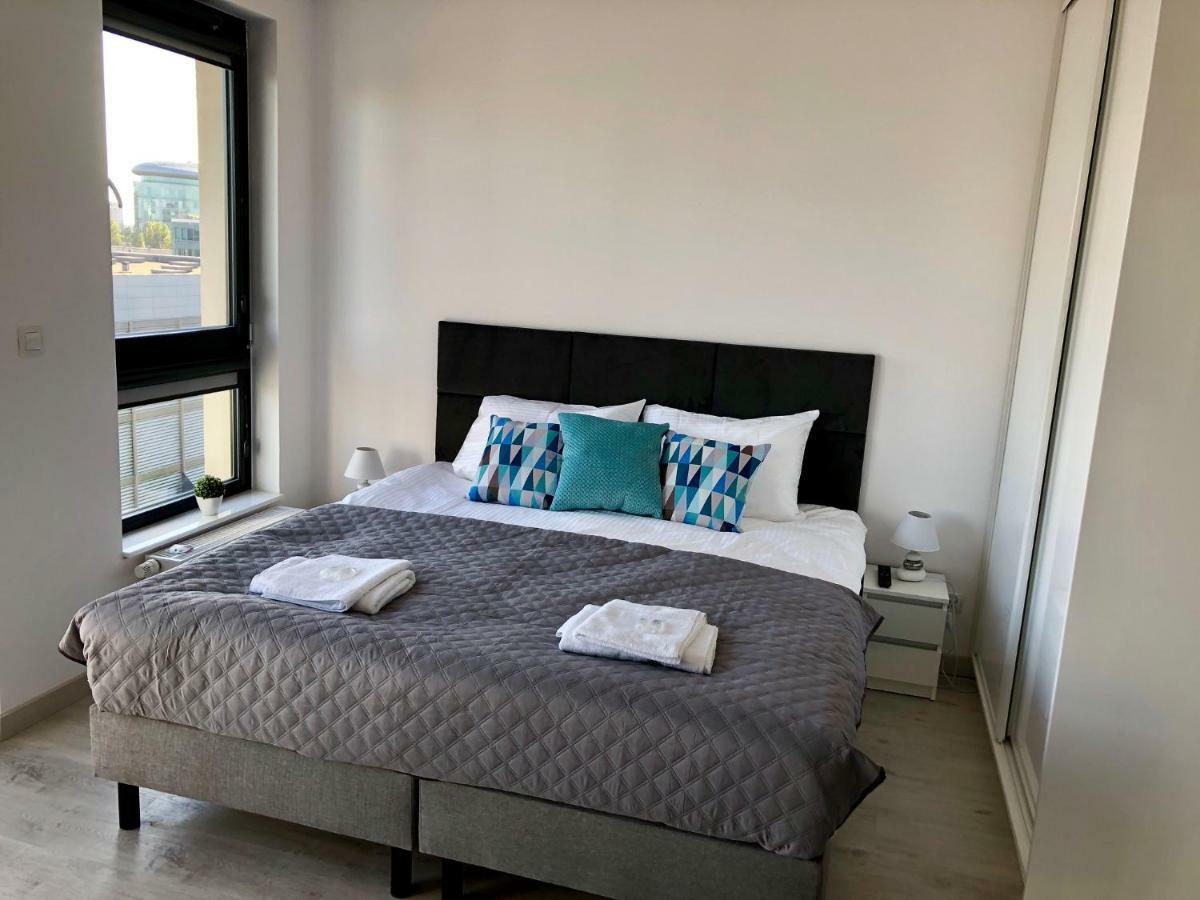 Living Point Residence ワルシャワ エクステリア 写真