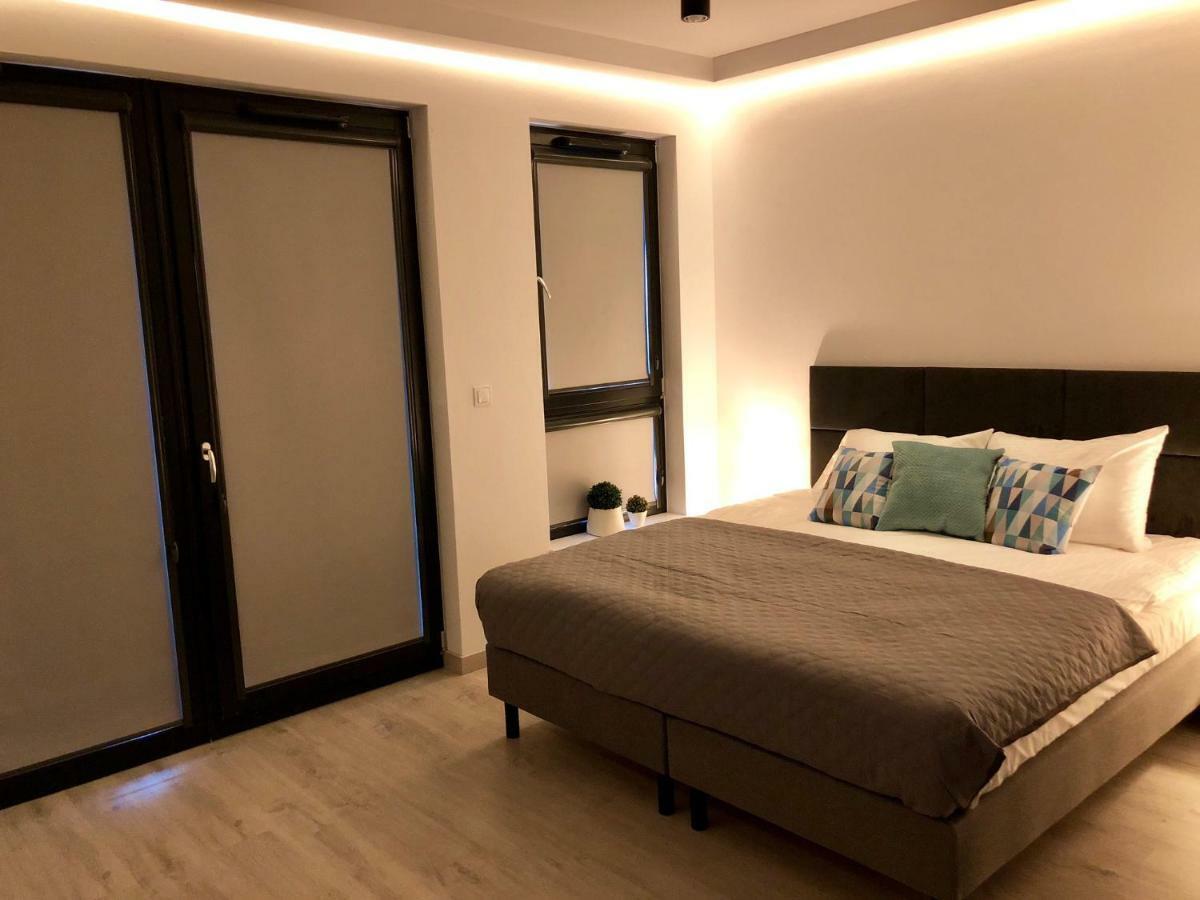 Living Point Residence ワルシャワ エクステリア 写真